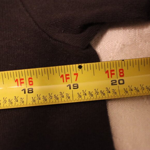 Pittsburg Steelers Delta Pro Weight Medium Short Sleeve Tee NFL Fandom Casual - Picture 6 of 13